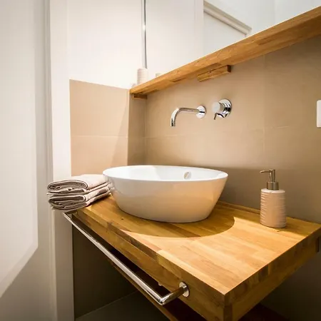 Il Paradiso A Claustro Inferno 3*