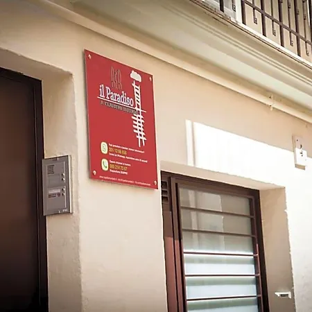 Il Paradiso A Claustro Inferno Couette-café 3*